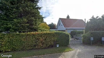 Lejligheder til salg i Lille Skensved - Foto fra Google Street View