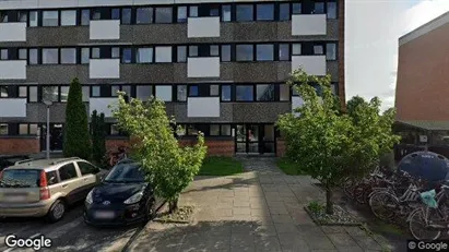 Lejligheder til salg i Humlebæk - Foto fra Google Street View