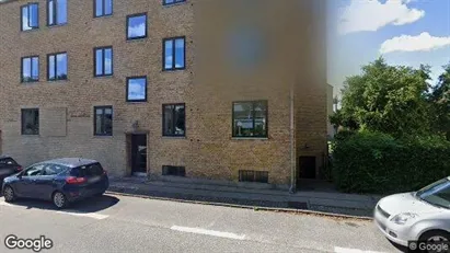 Lejligheder til salg i Charlottenlund - Foto fra Google Street View