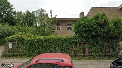 Lejligheder til salg i Charlottenlund - Foto fra Google Street View