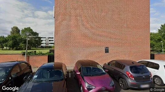 Lejligheder til salg i Humlebæk - Foto fra Google Street View