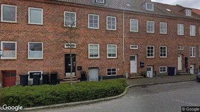Lejligheder til salg i Esbjerg Centrum - Foto fra Google Street View Lejligheder til salg i Esbjerg Centrum - Foto fra Google Street View