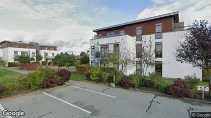 Lejligheder til salg i Ølstykke - Foto fra Google Street View Lejligheder til salg i Ølstykke - Foto fra Google Street View