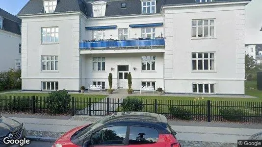Lejligheder til salg i Hellerup - Foto fra Google Street View