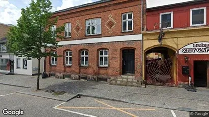 Lejligheder til salg i Herning - Foto fra Google Street View Lejligheder til salg i Herning - Foto fra Google Street View