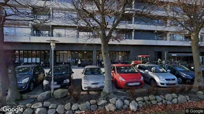 Lejligheder til salg i Holte - Foto fra Google Street View Lejligheder til salg i Holte - Foto fra Google Street View