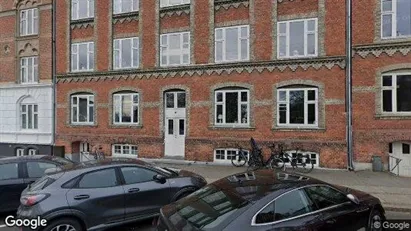 Lejligheder til salg i Århus C - Foto fra Google Street View Lejligheder til salg i Århus C - Foto fra Google Street View