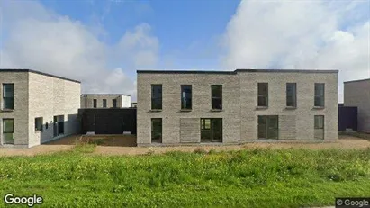 Lejligheder til leje i Hasselager - Foto fra Google Street View Lejligheder til leje i Hasselager - Foto fra Google Street View