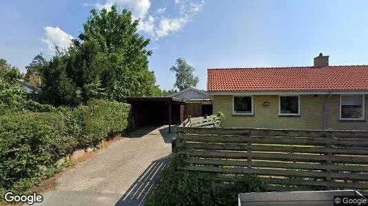 Lejligheder til salg i Karlslunde - Foto fra Google Street View