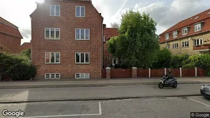 Lejligheder til salg i Vanløse - Foto fra Google Street View Lejligheder til salg i Vanløse - Foto fra Google Street View