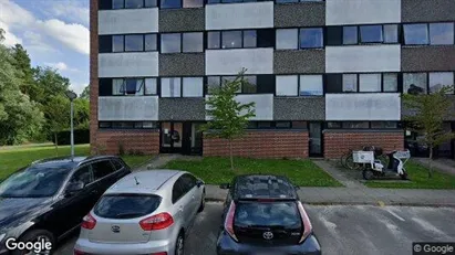 Lejligheder til salg i Humlebæk - Foto fra Google Street View
