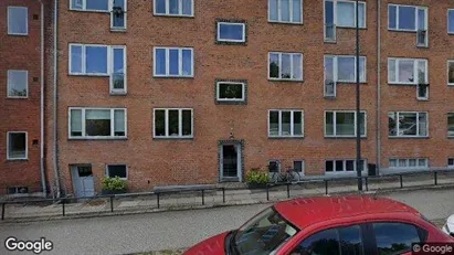 Lejligheder til salg i Holte - Foto fra Google Street View