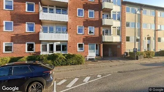 Lejligheder til salg i Charlottenlund - Foto fra Google Street View