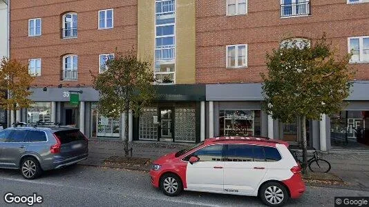 Lejligheder til salg i Charlottenlund - Foto fra Google Street View