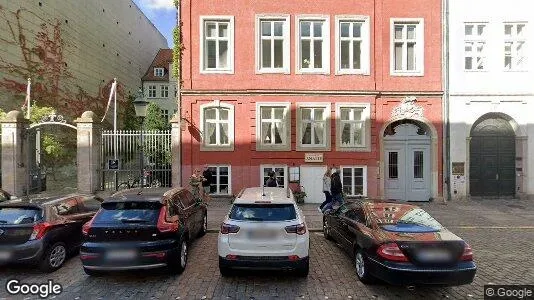 Lejligheder til salg i København K - Foto fra Google Street View