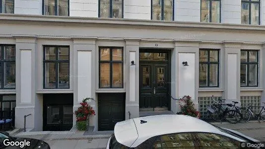 Lejligheder til salg i København K - Foto fra Google Street View