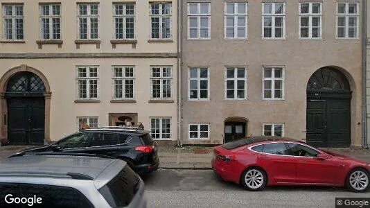 Lejligheder til salg i København K - Foto fra Google Street View