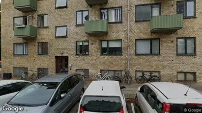 Lejligheder til salg i Charlottenlund - Foto fra Google Street View