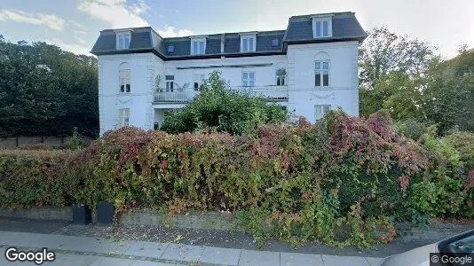 Lejligheder til salg i Hellerup - Foto fra Google Street View