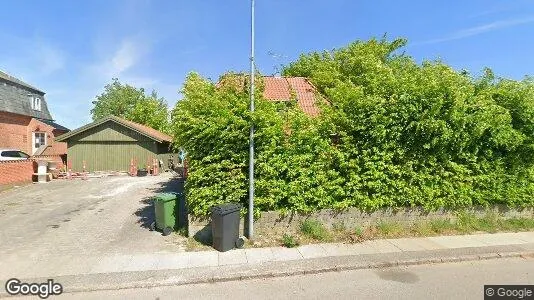 Lejligheder til salg i Vallensbæk Strand - Foto fra Google Street View