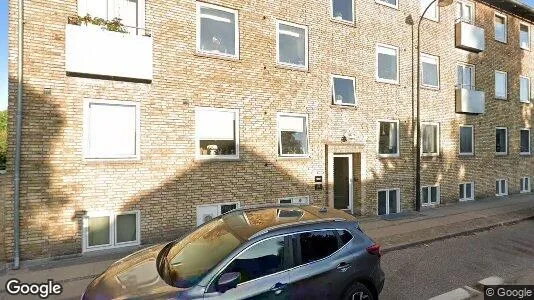Lejligheder til salg i Charlottenlund - Foto fra Google Street View