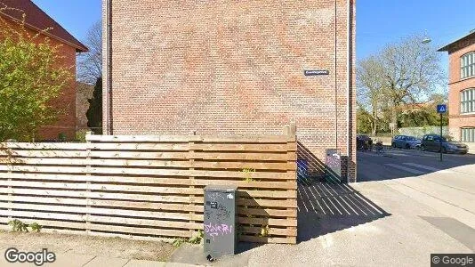 Lejligheder til salg i Brønshøj - Foto fra Google Street View