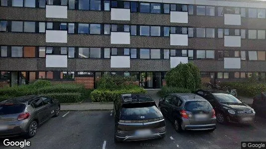 Lejligheder til salg i Humlebæk - Foto fra Google Street View