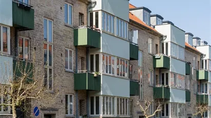 Moderne lejlighed i to plan på Offenbachsvej